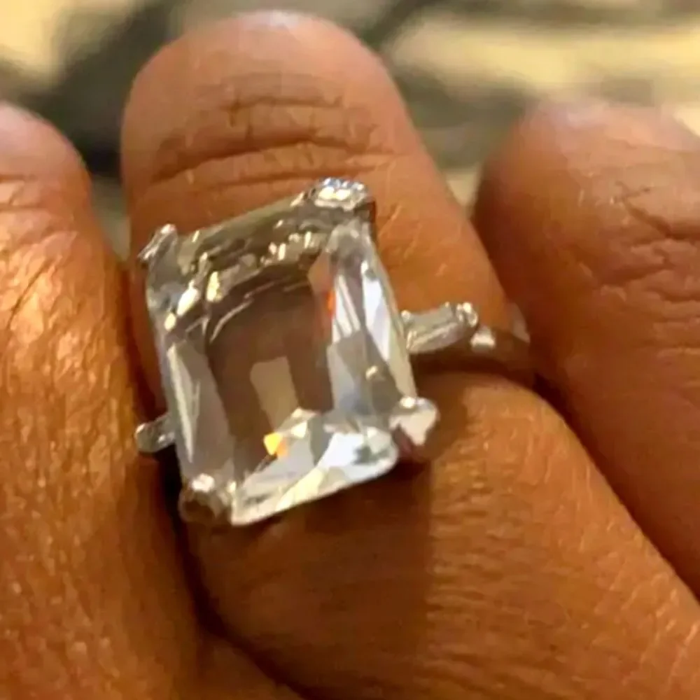 Exaggerated large cut stunning diamond wedding ring